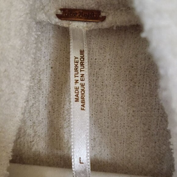 Free People Look Sharp Ivory Cowl Neck Sweater Size L - Picture 7 of 9